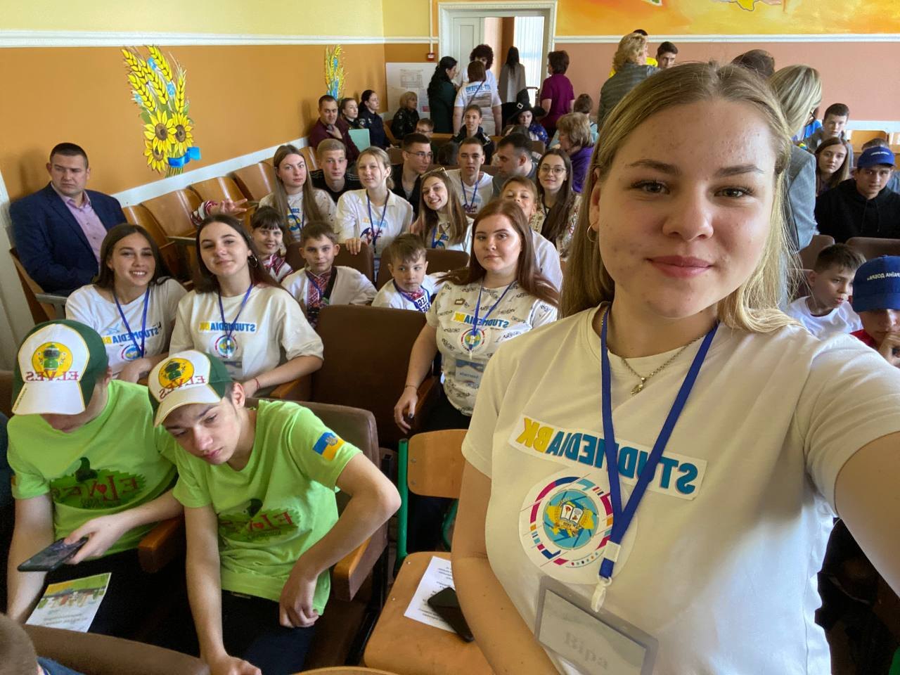 Учасниця медіацентру на заході